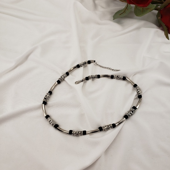 Silver color Unisex Necklace - Picture 1 of 4